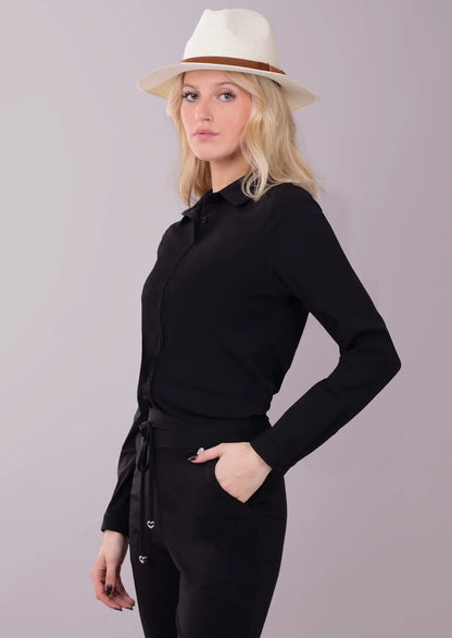 Farbe: Diamond Black